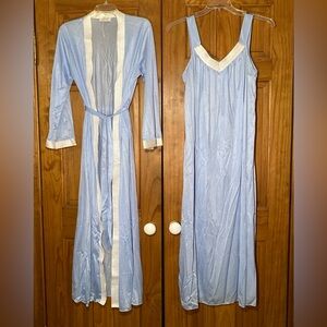EUC Vintage 70s Shannon Lee Nylon Nightgown and Robe Size L